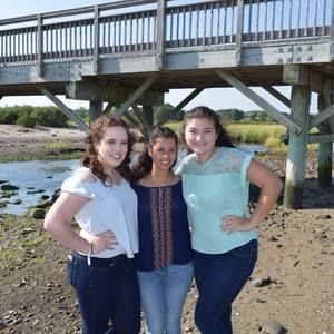 Meet your Posher, Nora